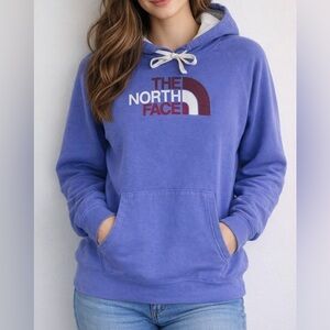 VINTAGE The North Face Hoodie, size Medium